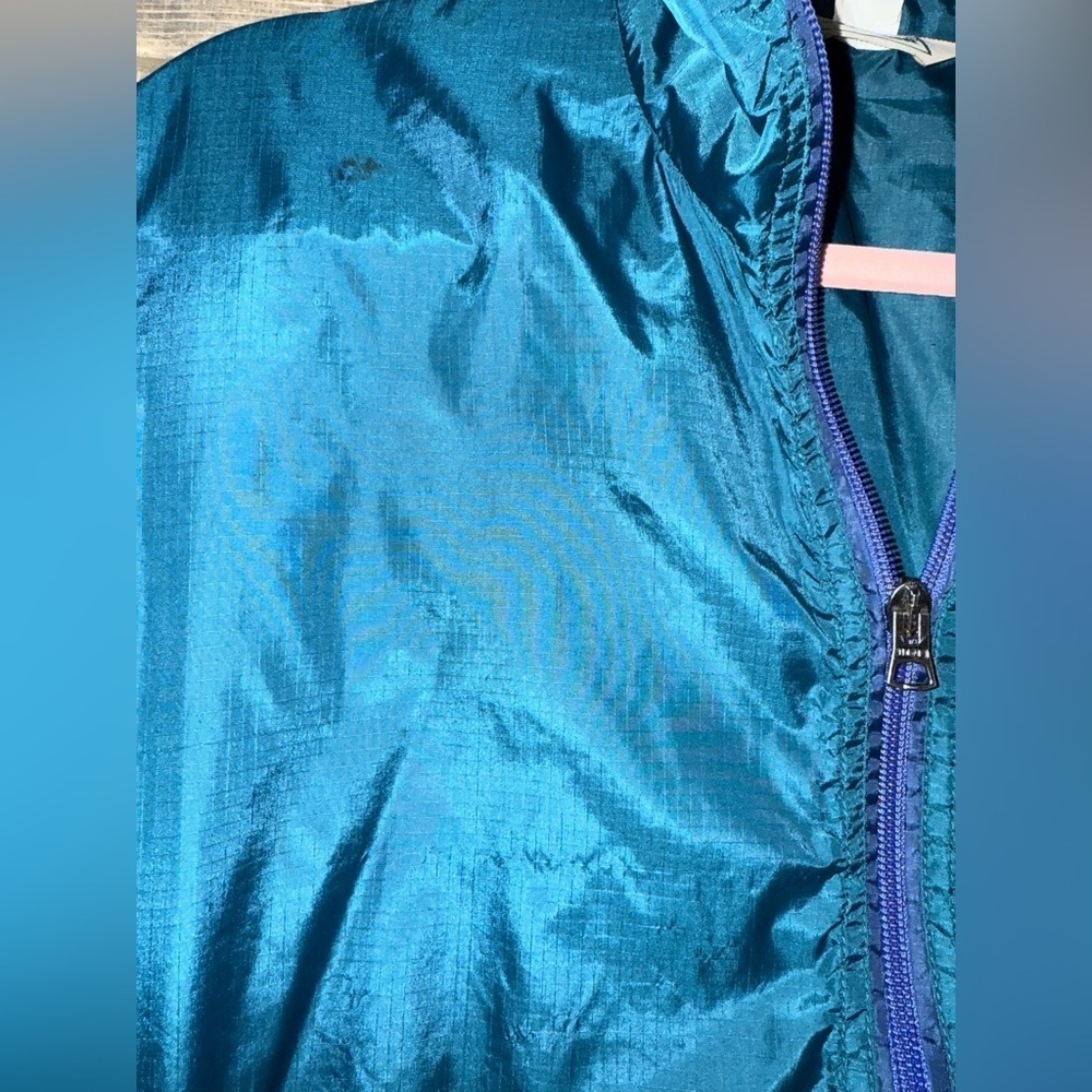 Vintage L.L. Bean Teal Nylon Windbreaker Jacket Purple Zips Womens L - Picture 7 of 8